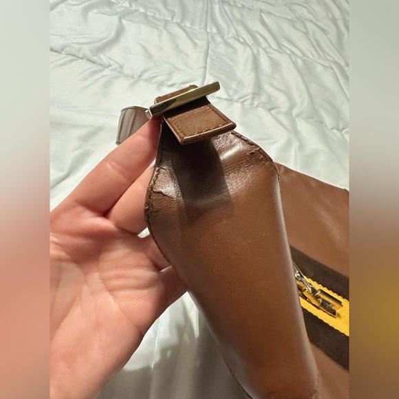 Gucci Jackie Hobo Bag - Picture 5 of 14